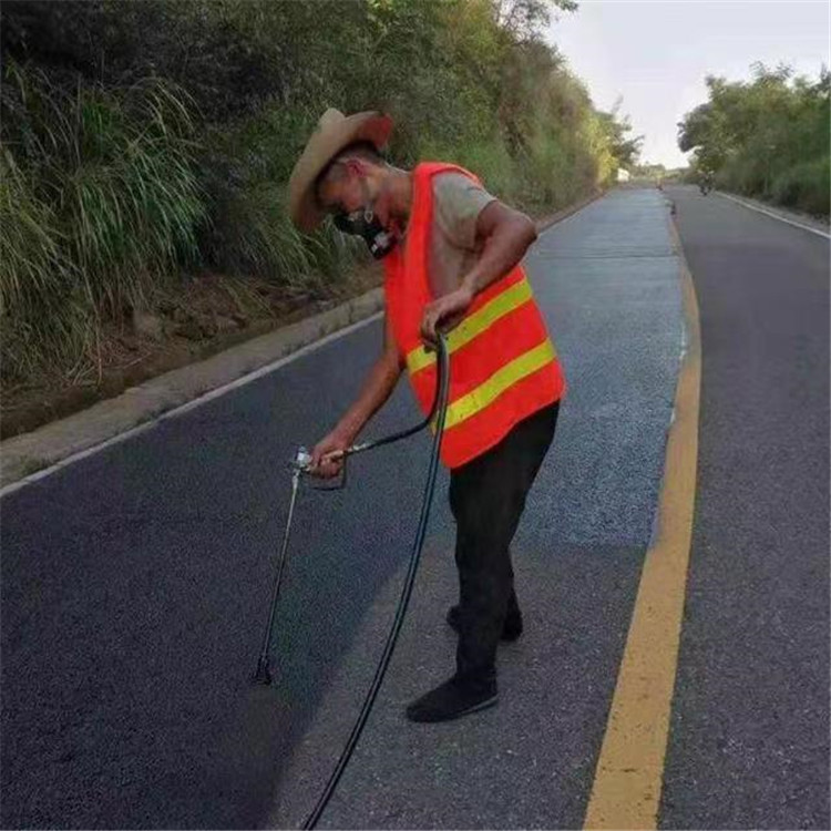 河源 彩色防滑路面的底涂是保障路面附着力